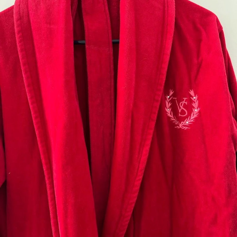 Victoria's Secret Robe - Picture 2 of 4